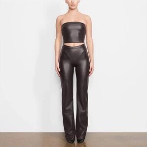 SKIMS Faux Leather Boot Cut Pant Sleek Waxed Finish Pull On black Size S